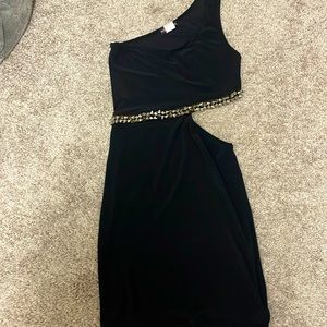 One shoulder black mini dress with side cutout
